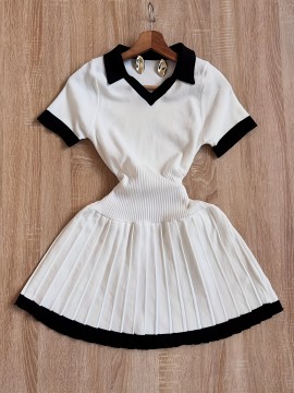 Women'S Casual Color Block V-Neck Dress with Flared Hem - White and Black, Short Sleeve, Polyester, Perfect for Spring/Summer, Casual Attire|Vneck Dress|Polyester Fabric